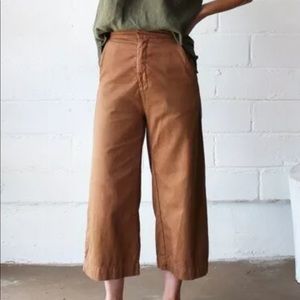Esby Ava Cropped Pants size 4